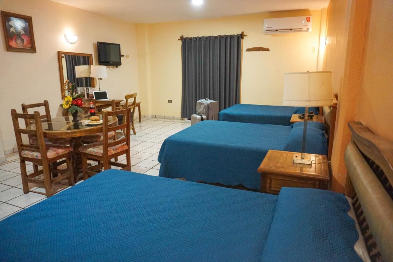 Hotel Las Fuentes Los Mochis Esterno foto